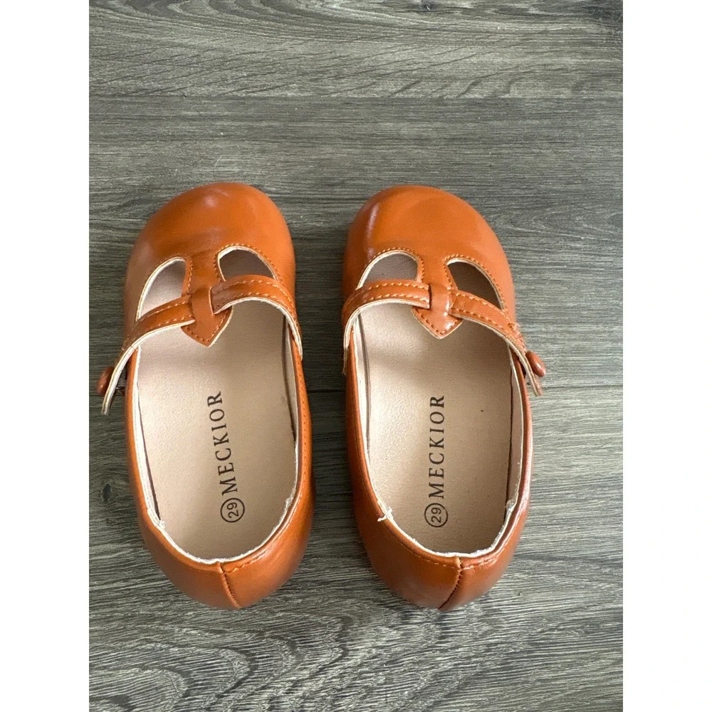 Meckior brown faux